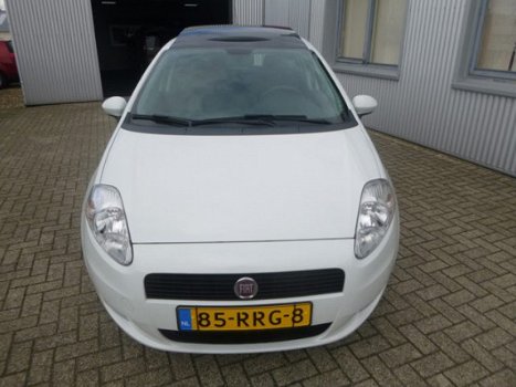 Fiat Grande Punto - 1.3 Multijet 16V 5 drs. + Panoramadak - 1