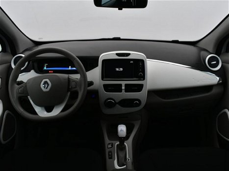 Renault Zoe - R240 Intens (incl. BTW) // Navi / Climate Controle / Bluetooth / ex Accu - 1