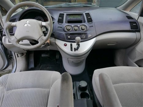 Mitsubishi Grandis - 2.4-16V Intense 6p. Automaat - 1