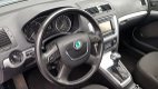 Skoda Octavia - 1.8 TSI Elegance Business Line DSG NAVI/CLIMA/CRUISE/PDC/LMV - 1 - Thumbnail