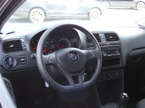 Volkswagen Polo - 1.4 TDI BlueMotion KEURIGE AUTO APK 2020 (bj2014) - 1