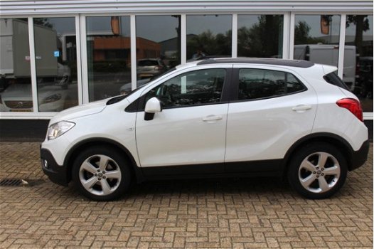 Opel Mokka - 1.4 T Cosmo 4x4 / Stuur en stoel verwarming / Cruise / Clima / 230V - 1