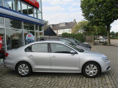 Volkswagen Jetta - 1.2 TSI Comfortline | NL auto | airco | parrot | cruise control - 1