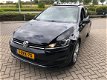 Volkswagen Golf - 2.0 TDI Highline *Pano*Navi*Alcantara*Trekhaak - 1 - Thumbnail