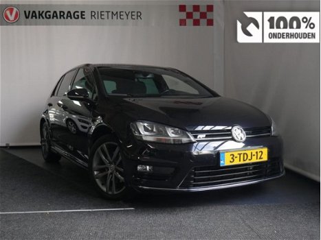 Volkswagen Golf - 1.2 TSI Highline R-line , NAP , automaat , navigatie , - 1