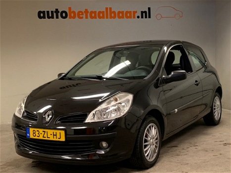 Renault Clio - Iii 1.2 SPECIAL LINE TREKH. AIRCO *74091KM - 1