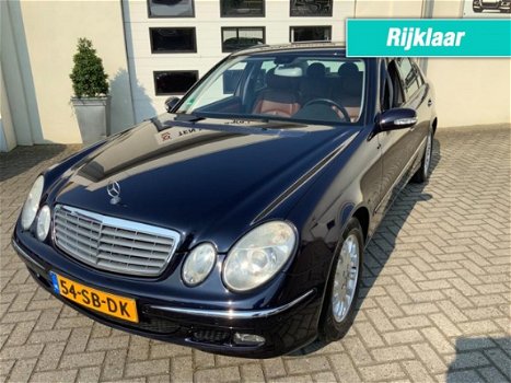 Mercedes-Benz E-klasse - E200 KOMPRESSOR ELEGANCE LEDER NAVI - 1