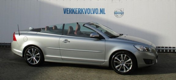 Volvo C70 - T5 Geartronic Tourer - 1