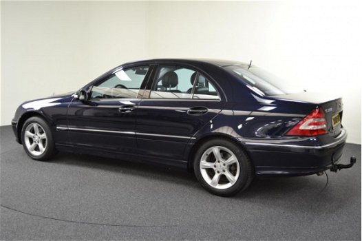 Mercedes-Benz C-klasse - 1.8 C200 KOMPR SEDAN AUT Avantgarde - 1