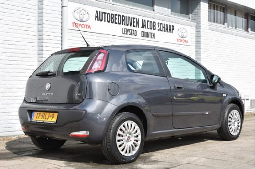 Fiat Punto Evo - 1.2 Dynamic 3-deurs 70pk | Airco | Cruise | Bluetooth | - 1