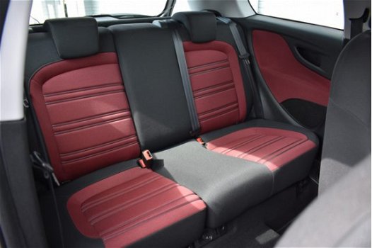 Fiat Punto Evo - 1.2 Dynamic 3-deurs 70pk | Airco | Cruise | Bluetooth | - 1