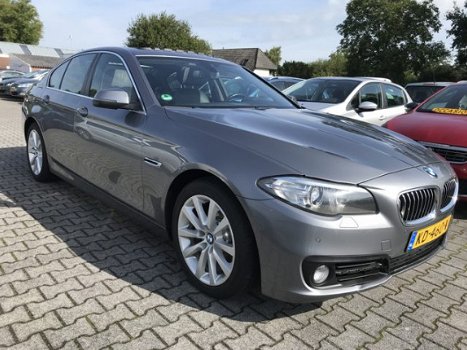 BMW 5-serie - 520d High Executive AUT. *XENON+LEDER+PANO+NAVI+PDC+ECC+CRUISE - 1