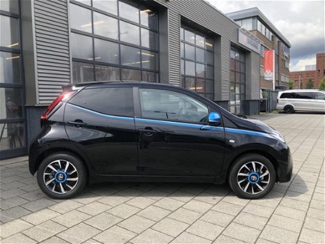 Toyota Aygo - 1.0 VVT-i X-Trend Led / Apple CarPlay / Half lederen bekleding - 1