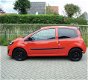 Renault Twingo - 1.2-16V Collection Airco lage km's RIJKLAAR - 1 - Thumbnail