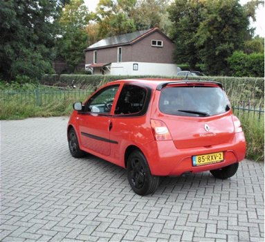 Renault Twingo - 1.2-16V Collection Airco lage km's RIJKLAAR - 1