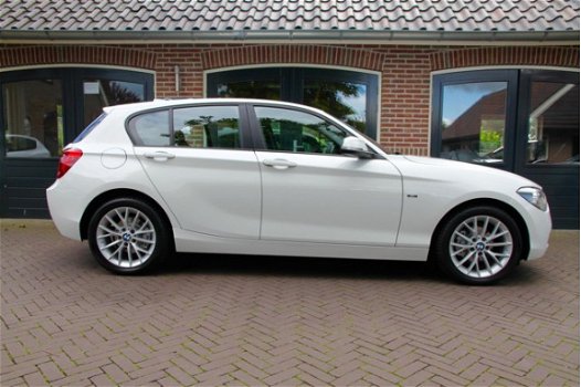 BMW 1-serie - 114i EDE Sport-line - 1