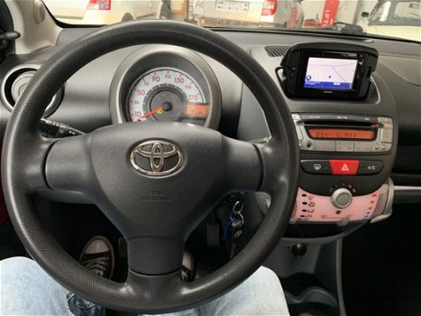 Toyota Aygo - 1ste Eigenaar 1.0-12V Navigator Airco Apk:Äug 2020...2011 - 1