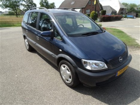 Opel Zafira - 2.2i-16V Comfort - 1