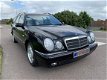 Mercedes-Benz E-klasse Combi - 320 Avantgarde 7-persoons full options in NIEUWSTAAT YOUNGTIMER - 1 - Thumbnail