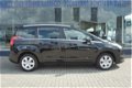 Peugeot 5008 - 1.2 130pk PureTech Style 7p. Navi, Pano-dak, Clima, Cruise - 1 - Thumbnail