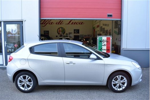 Alfa Romeo Giulietta - 1.4 T Progression Turbo - 1