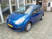 Renault Twingo - 1.2 Authentique Airconditioning - 1 - Thumbnail