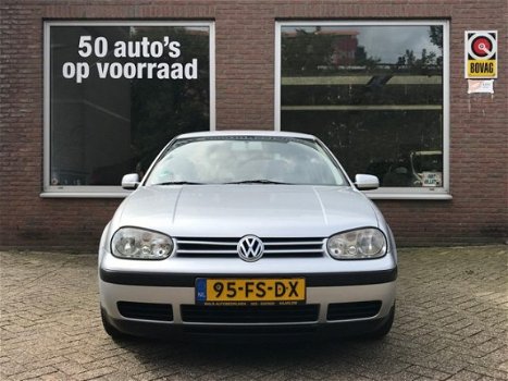 Volkswagen Golf - 1.6i 16V Comfortline - 1