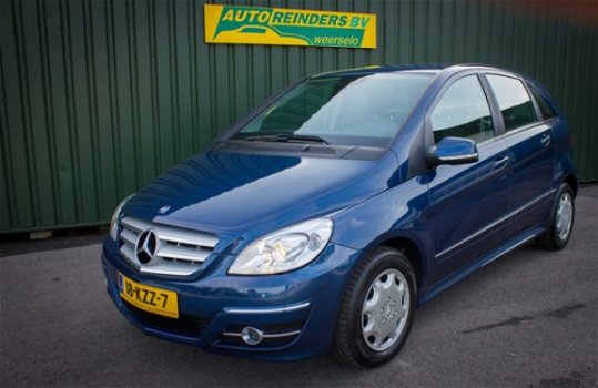 Mercedes-Benz B-klasse - B160 Automaat + Trekhaak / Navi / Airco / Garantie - 1