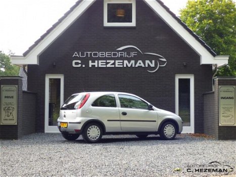 Opel Corsa - 1.2-16V Essentia - 1