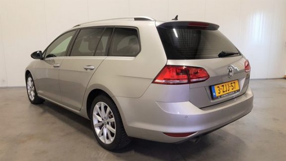 Volkswagen Golf Variant - 1.6 TDI Business Edition VOL-LEER/NAVI/CRUISE/CLIMA/PANODAK/LMV - 1