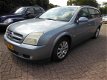 Opel Vectra Wagon - 2.2-16V Comfort 2005 € 1500.- zo mee , 1 jr. Apk - 1 - Thumbnail