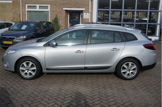 Renault Mégane Estate - 1.6 Expression Airco, navigatie, trekhaak - 1