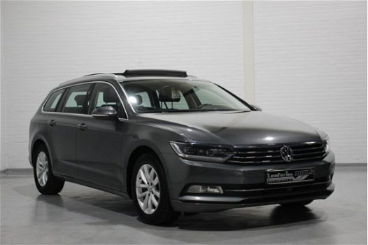 Volkswagen Passat Variant - 1.6 TDI 120 pk 360 Camera, Leder, Panoramadak, Navi, LED Koplampen, Adap - 1