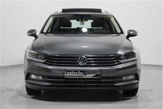 Volkswagen Passat Variant - 1.6 TDI 120 pk 360 Camera, Leder, Panoramadak, Navi, LED Koplampen, Adap - 1