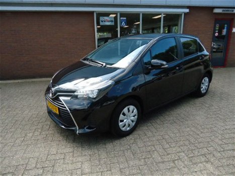 Toyota Yaris - 1.0 VVT-i Aspiration - 1