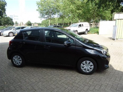 Toyota Yaris - 1.0 VVT-i Aspiration - 1