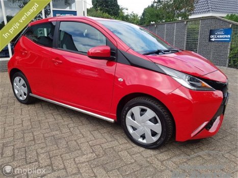 Toyota Aygo - 1.0 VVT-i x-play - 1