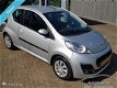 Peugeot 107 - 1.0-12V Urban Move - 1 - Thumbnail