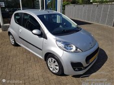 Peugeot 107 - 1.0-12V Urban Move