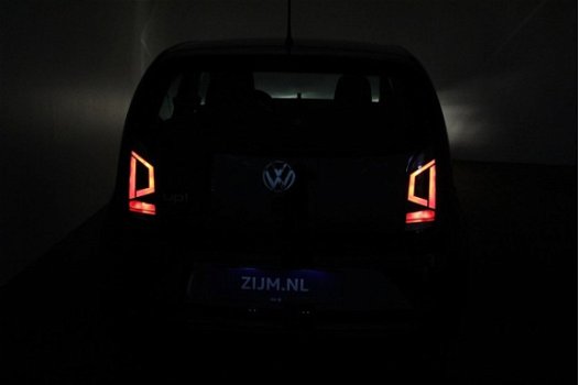 Volkswagen Up! - 1.0 BMT move up + Executive Pakket + Drive Pakket - 1
