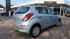 Hyundai i20 - 1.2i Business Ed - 1 - Thumbnail