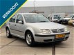 Volkswagen Bora - 1.6 Trendline/Airco/Elek.ramen/Nieuwe Apk - 1 - Thumbnail