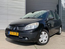 Renault Grand Scénic - 2.0-16V Business Line 7P VERKOCHT