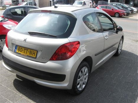 Peugeot 207 - 1.4 XR (AIRCO) - 1