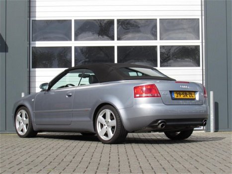 Audi A4 Cabriolet - 3.2 FSI quattro Pro Line Clima/Cruise/Elek.Ramen/Navi/C.V./PDC/Stoelverwarming - 1