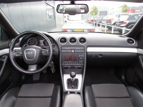 Audi A4 Cabriolet - 3.2 FSI quattro Pro Line Clima/Cruise/Elek.Ramen/Navi/C.V./PDC/Stoelverwarming - 1