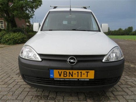 Opel Combo - 1.4i Benzine met Veel Opties & 61000 km - 1
