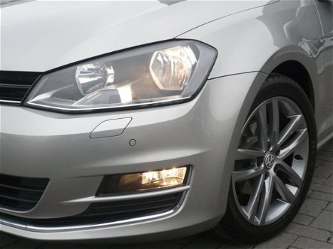 Volkswagen Golf - 1.2 TSI Business Edition Connected , Pano-Dak, Navi, Zeer Mooi - 1