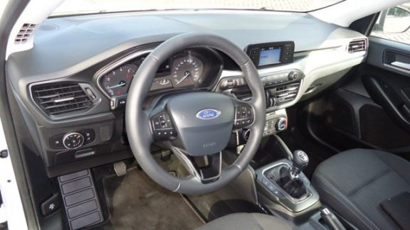 Ford Focus - 1.0 ECOBOOST 5-DEURS EDITION MODEL 2019 18INCH LANE ASSIS - 1