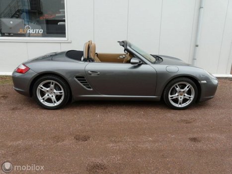 Porsche Boxster - Roadster in top staat 2.7 (245 pk) 6 cilinders - 1